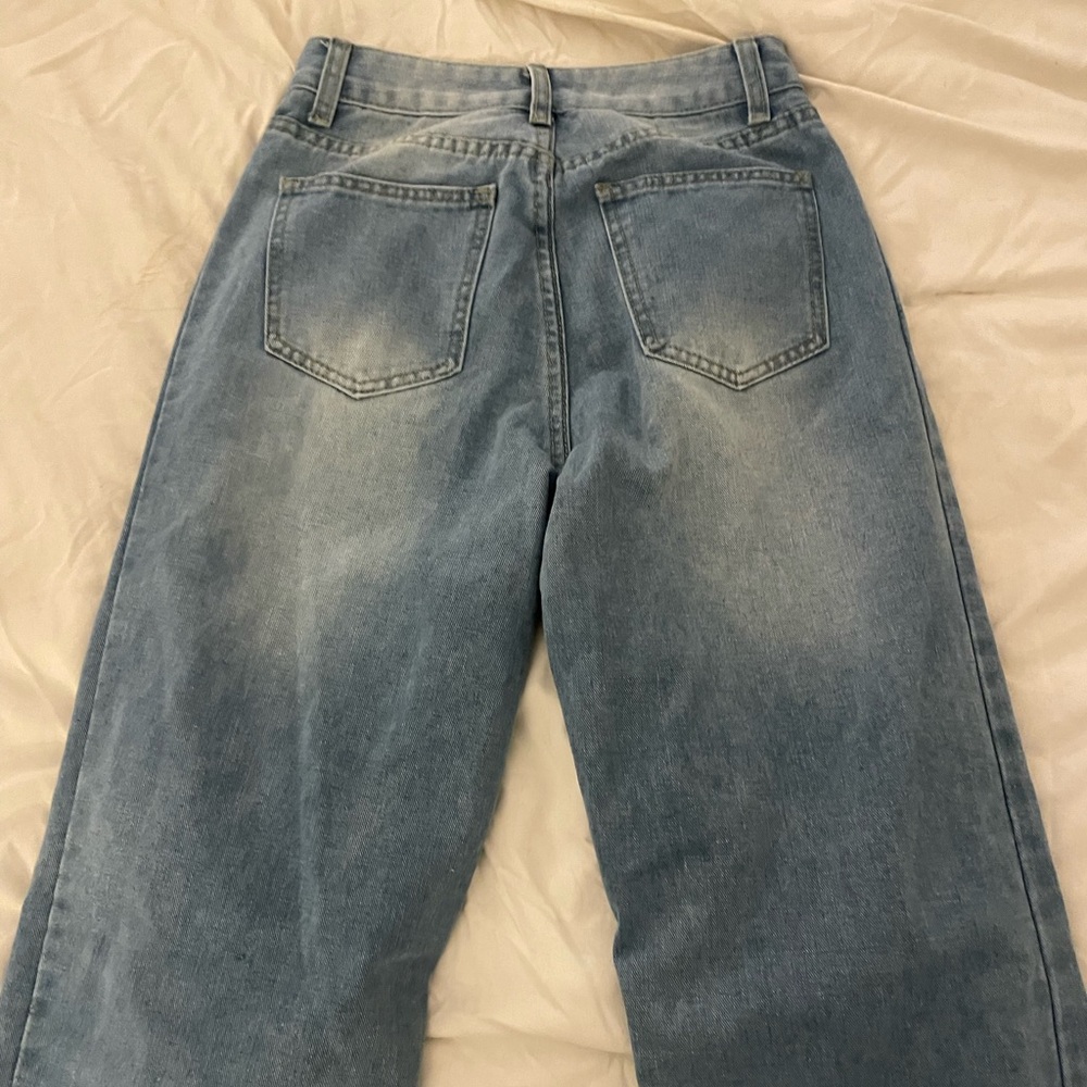 SMALL JEANS - Picture 2 of 3